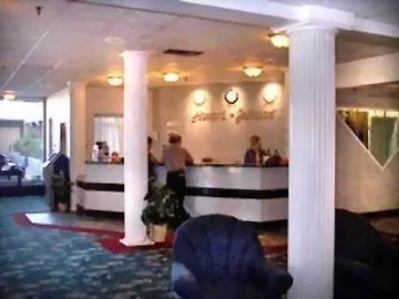 Howard Johnson Winnipeg Hotel